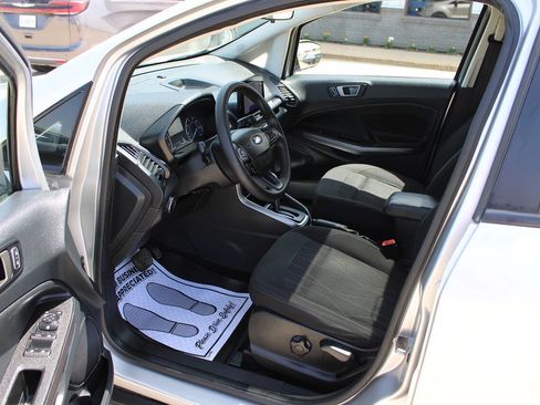 Used 2021 Ford EcoSport SE FWD image 12