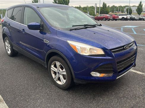 Used 2016 Ford Escape SE AWD/4WD image 2