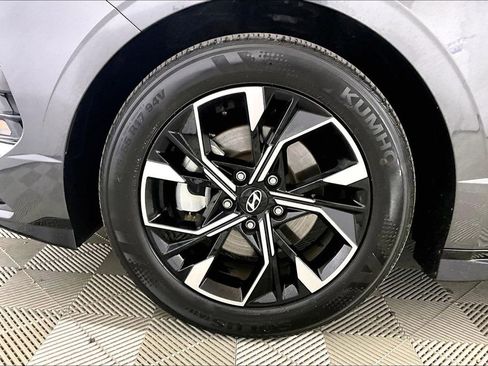 Used 2025 Hyundai Sonata SEL FWD image 7