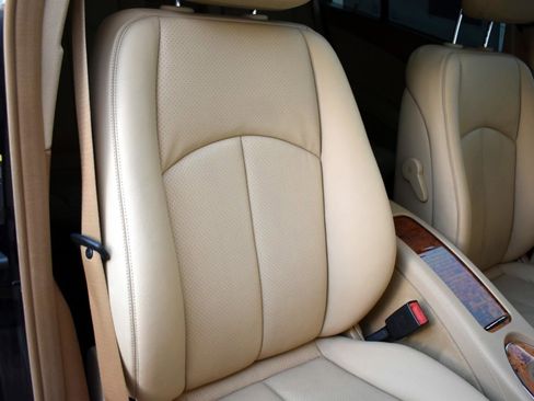 Used 2008 Mercedes-Benz E 350 4MATIC Wagon image 43