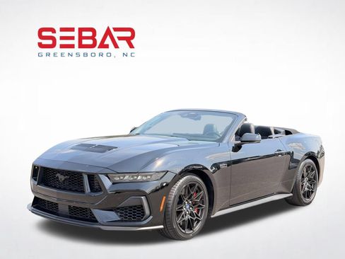 Used 2024 Ford Mustang GT Premium w/ GT Performance Package RWD image 18