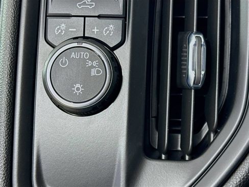 Used 2024 Chevrolet Silverado 1500 Custom RWD image 15