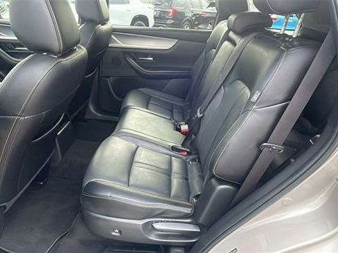 Used 2024 MAZDA CX-90 3.3 Turbo w/ Preferred Package image 12