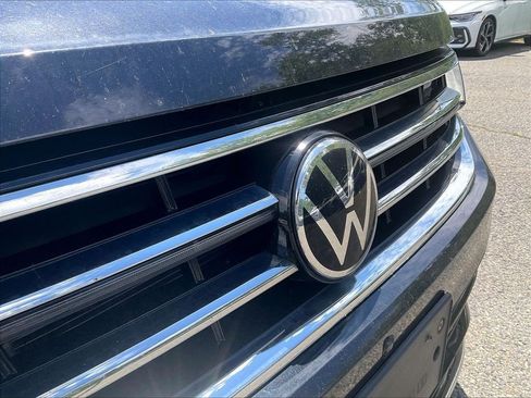 Used 2024 Volkswagen Tiguan SEL R-Line AWD/4WD image 30