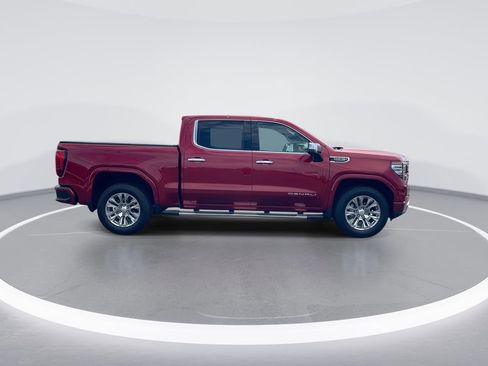 Used 2023 GMC Sierra 1500 Denali AWD/4WD image 9