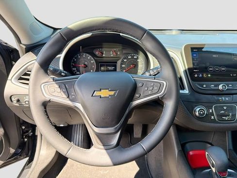 Used 2023 Chevrolet Malibu RS w/ Driver Confidence Package FWD image 12