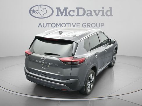 Used 2023 Nissan Rogue SL w/ SL Premium Package FWD image 39