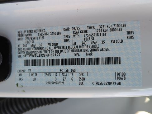 Used 2025 Ford F150 Lariat AWD/4WD image 32