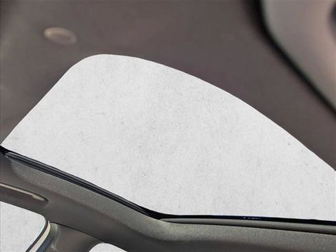 Certified 2025 Mercedes-Benz GLA 250 image 16