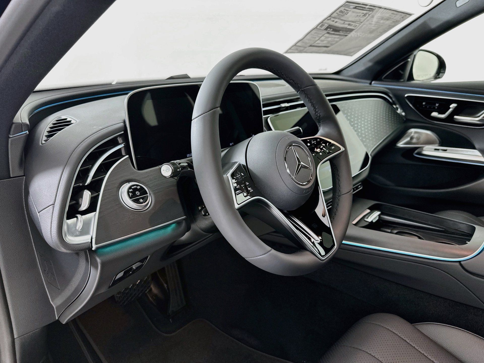 New 2027 Mercedes-Benz E 350 Sedan image 10
