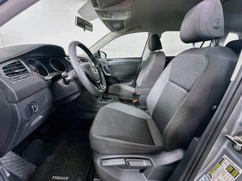 Used 2021 Volkswagen Tiguan S FWD image 13