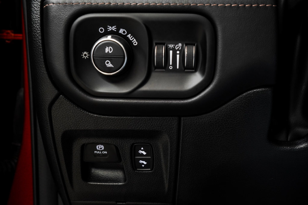Used 2024 RAM 1500 TRX AWD/4WD image 45