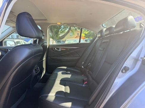 Used 2019 INFINITI Q50 Luxe w/ Essential Package (3.0T Luxe) AWD/4WD image 13