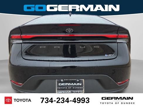 New 2026 Toyota Prius LE image 17