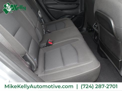 Used 2023 GMC Terrain SLE w/ Driver Convenience Package AWD/4WD image 11