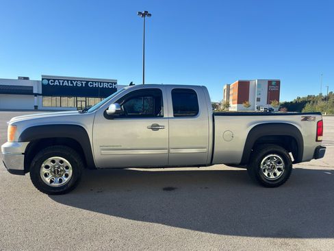 Used 2011 GMC Sierra 1500 SL image 7