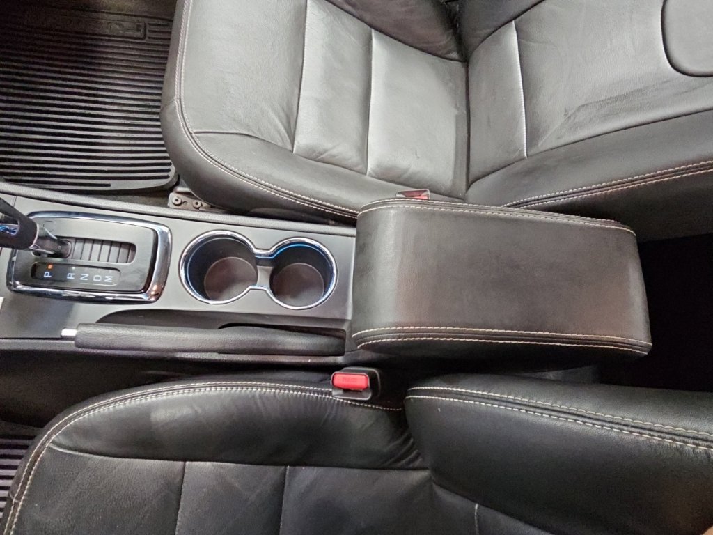 Used 2012 Ford Fusion SEL FWD image 17