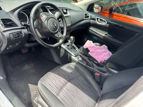 Used 2019 Nissan Sentra SV FWD image 29