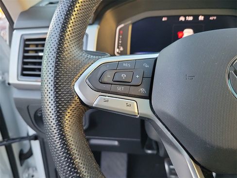 Used 2023 Volkswagen Atlas SEL Premium image 20