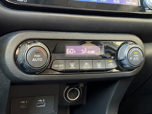 Used 2021 Nissan Kicks SR w/ Interior Electronics Package FWD image 21