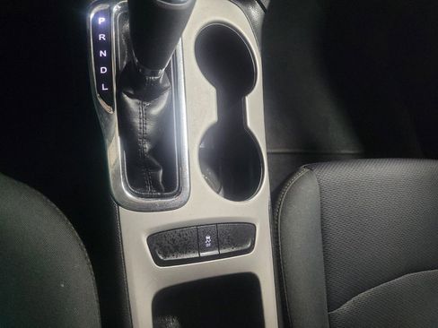 Used 2018 Chevrolet Cruze LS image 26