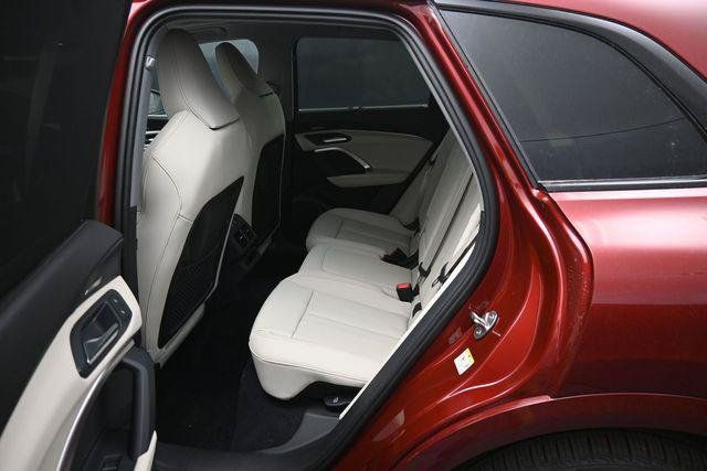 New 2026 Audi Q5 Prestige AWD/4WD image 11