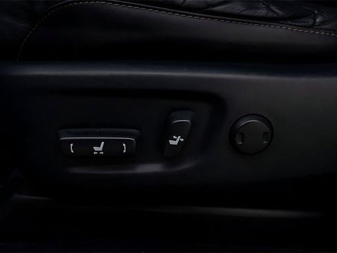 Used 2018 Lexus GX 460 image 18