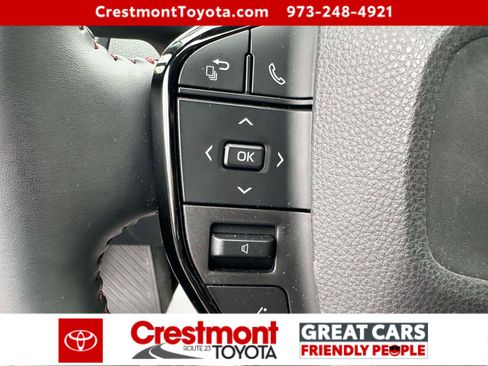 Certified 2024 Toyota Prius Prime FWD image 18