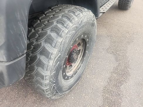 Used 2018 Jeep Wrangler Unlimited Rubicon AWD/4WD image 14
