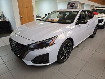 New 2025 Nissan Altima 2.5 SR w/ SR Premium Package