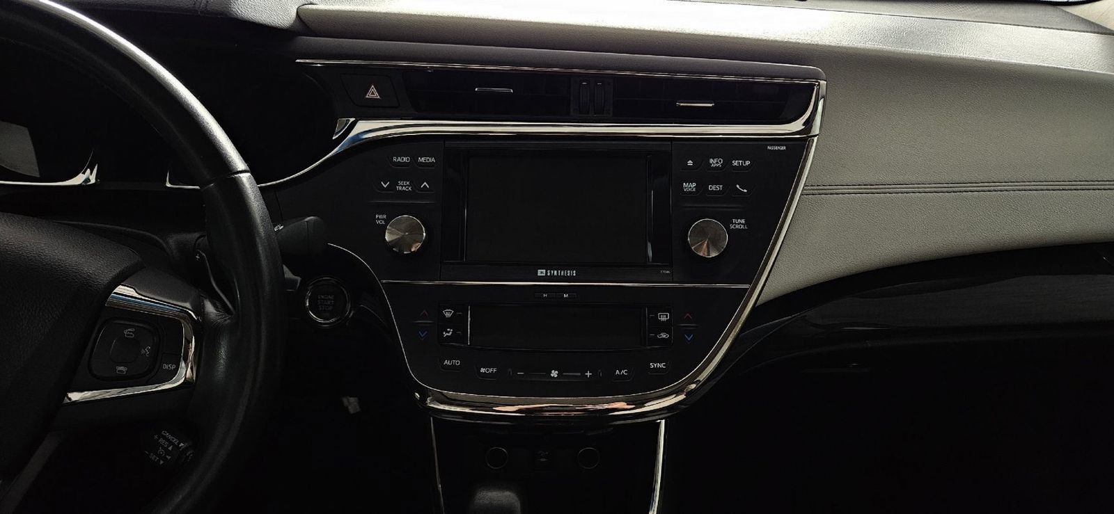 Used 2013 Toyota Avalon Limited FWD image 13