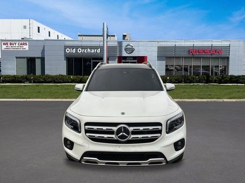 Used 2021 Mercedes-Benz GLB 250 4MATIC image 2