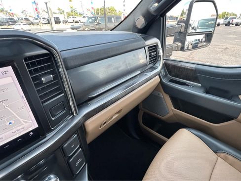 Used 2024 Ford F250 Lariat w/ Chrome Package AWD/4WD image 65