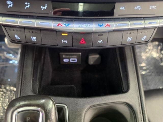 Used 2019 Cadillac XT4 Sport AWD/4WD image 21