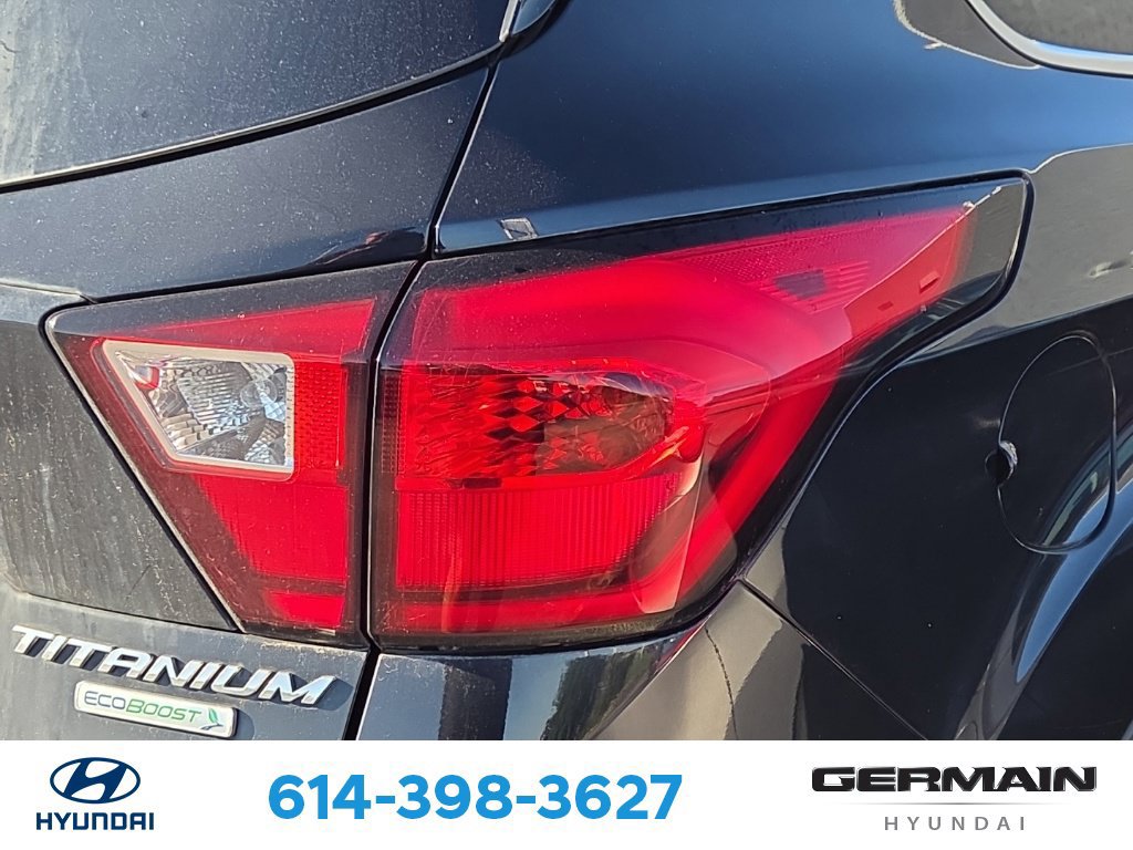 Used 2019 Ford Escape Titanium FWD image 10
