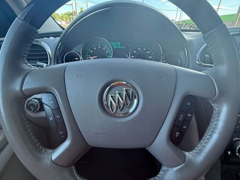 Used 2017 Buick Enclave Convenience FWD image 25