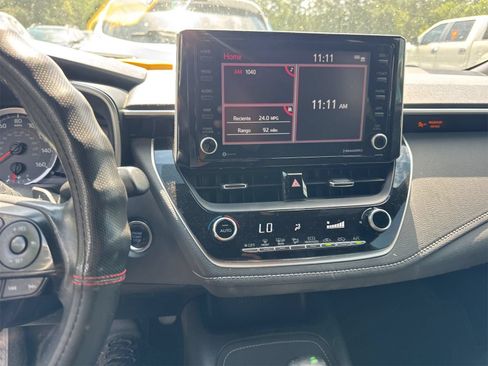 Used 2022 Toyota Corolla SE FWD image 8