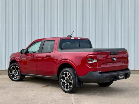 Used 2025 Ford Maverick Lariat w/ 4K Tow Package AWD/4WD image 4