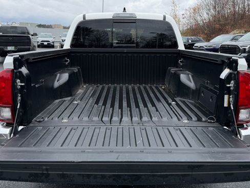 Certified 2023 Toyota Tacoma SR5 w/ Black Out Package (TMS) image 5