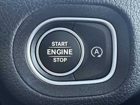 Used 2022 Mercedes-Benz GLE 350 4MATIC image 22