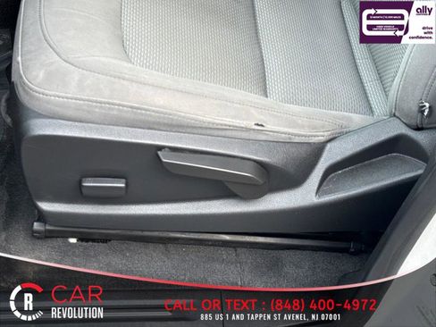 Used 2020 Chevrolet Colorado W/T w/ WT Convenience Package RWD image 30