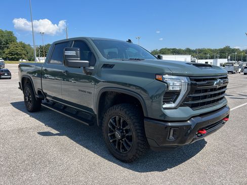Used 2026 Chevrolet Silverado 2500 LT w/ Trail Boss Package AWD/4WD image 1