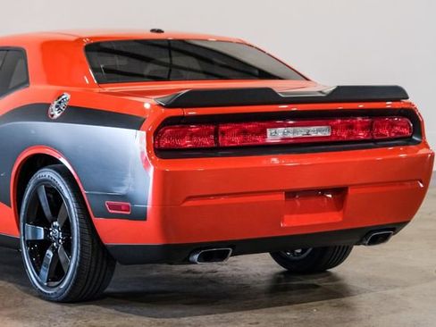 Used 2009 Dodge Challenger R/T image 35