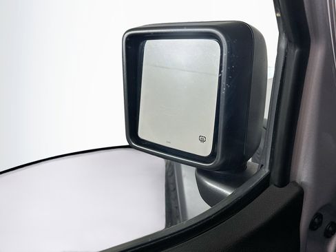 Used 2024 Jeep Wrangler Willys image 16