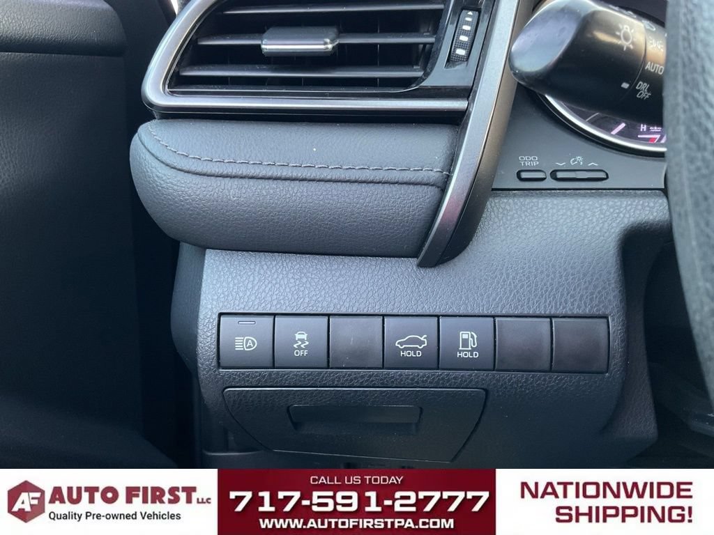 Used 2021 Toyota Camry LE AWD/4WD image 22