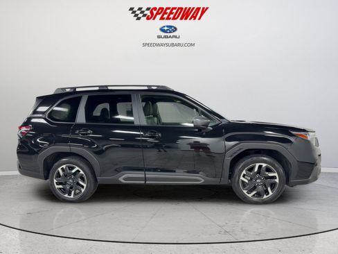 Certified 2025 Subaru Forester Limited w/ Popular Package #2 AWD/4WD image 4