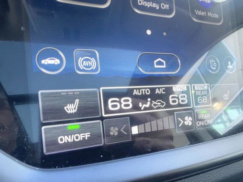 Used 2023 Subaru Ascent Onyx Edition image 13