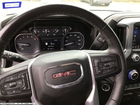 Used 2021 GMC Sierra 1500 SLT RWD image 9