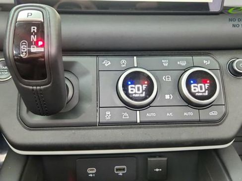 Used 2024 Land Rover Defender 110 S AWD/4WD image 48