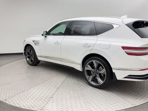 Certified 2026 Genesis GV80 3.5T Prestige image 4